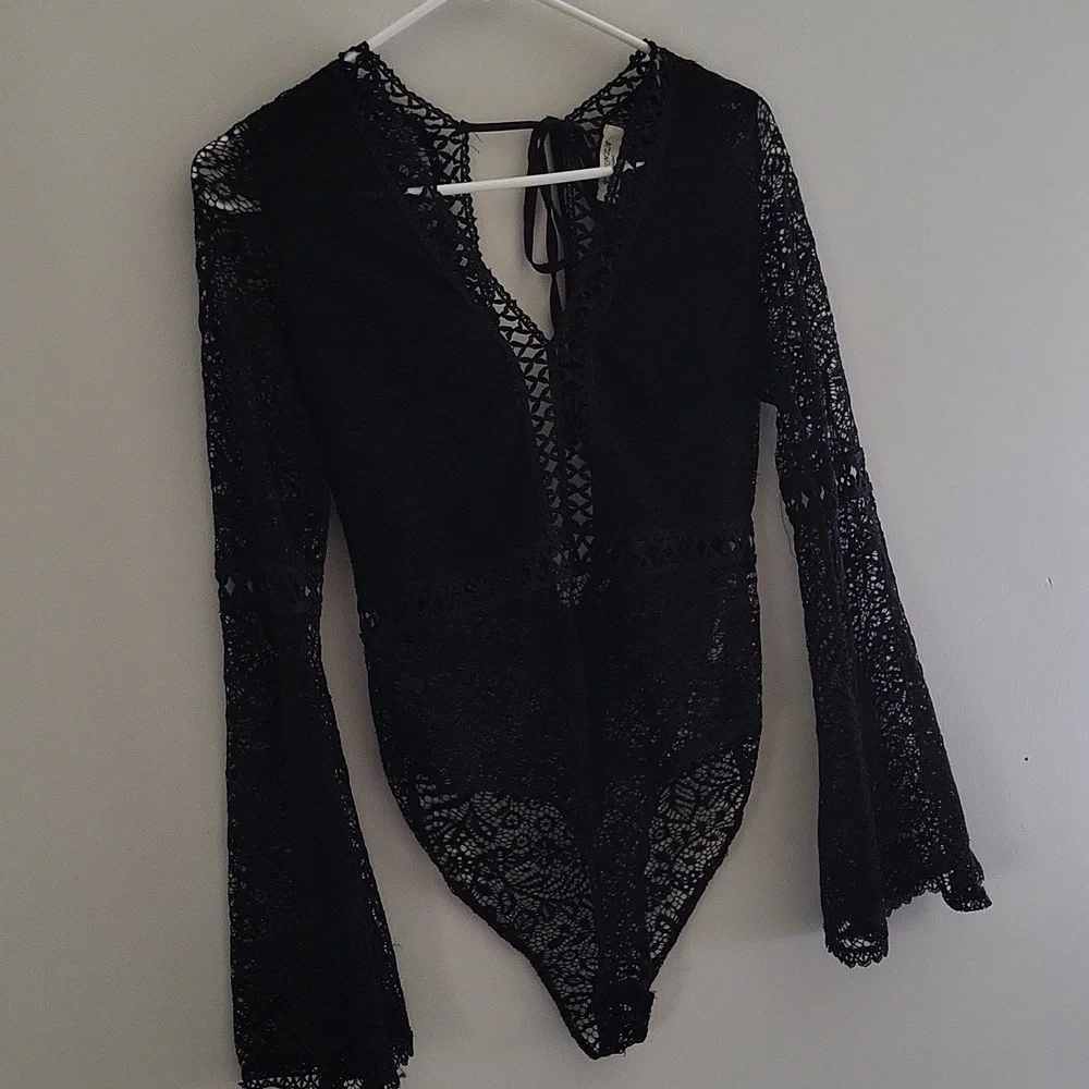 Elenza lace body suit S - Picture 2 of 5